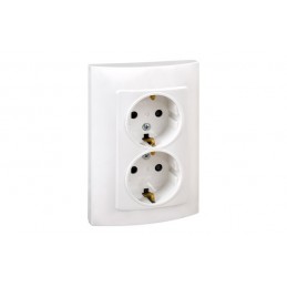 BASE ENCHUFE DOBLE SCHUKO...